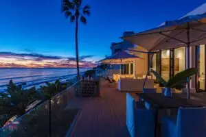 Carrara Rehab Center at sunset looking out over the ocean